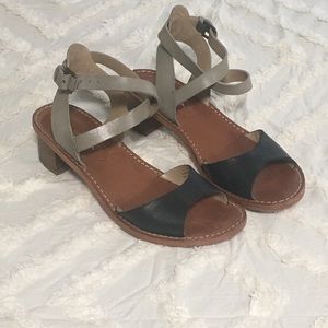 Leather Via Spiga Beige and Black Sandal size 8